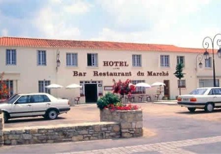 ביובואר-סור-מר Hotel Du Marche מראה חיצוני תמונה