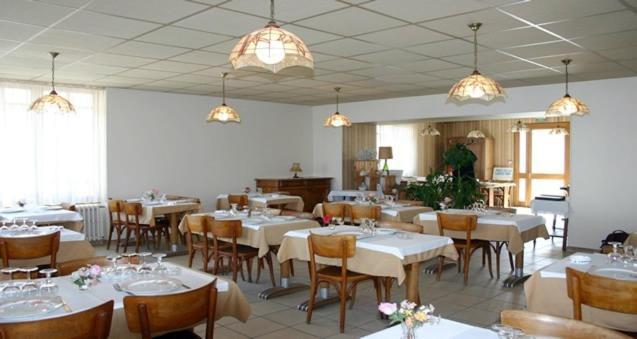 ביובואר-סור-מר Hotel Du Marche מראה חיצוני תמונה